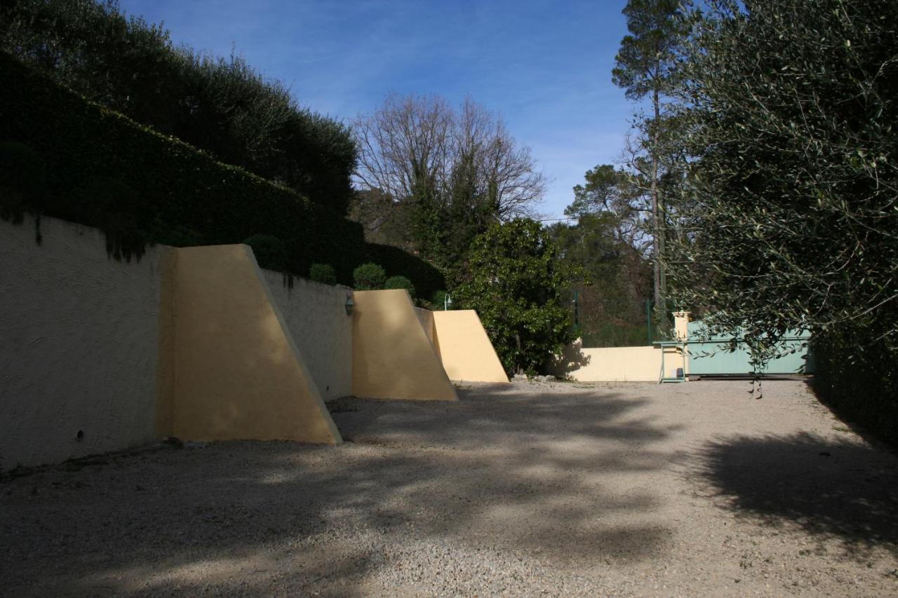 Le Mas Des Tarentes Chambres D'Hotes Trans-en-Provence Esterno foto