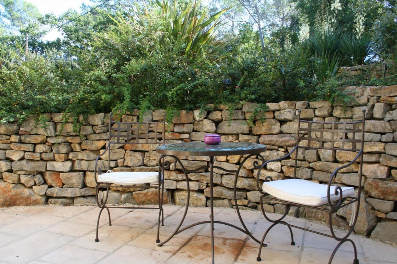Le Mas Des Tarentes Chambres D'Hotes Trans-en-Provence Esterno foto